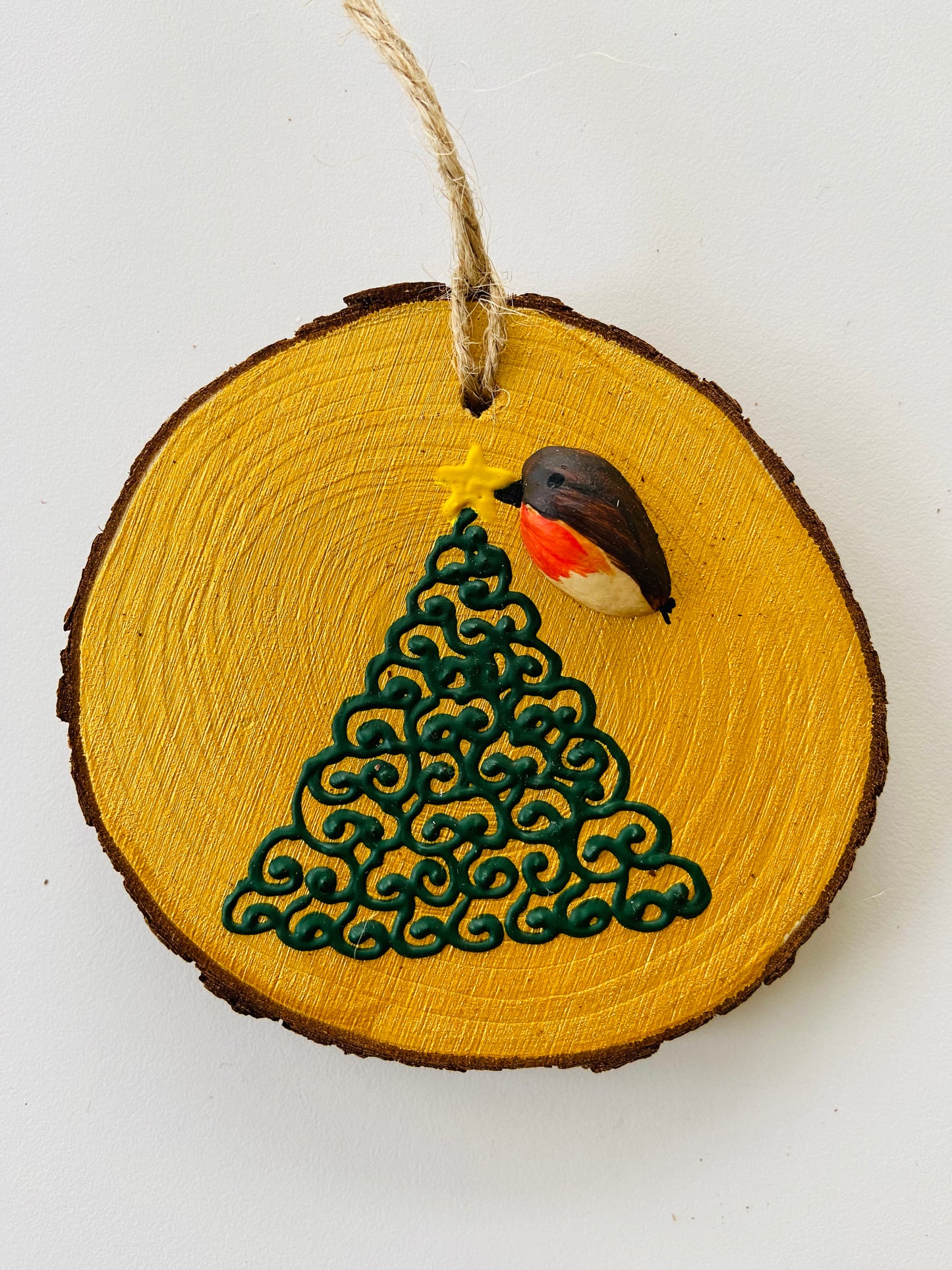 Green tree Robin