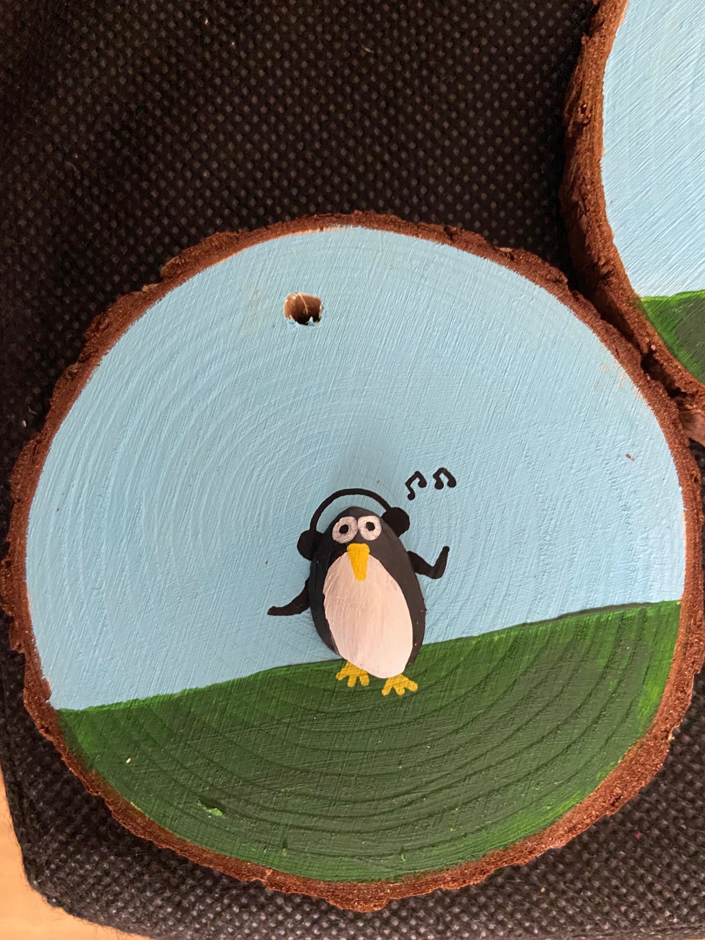 Pistachio shell penguins